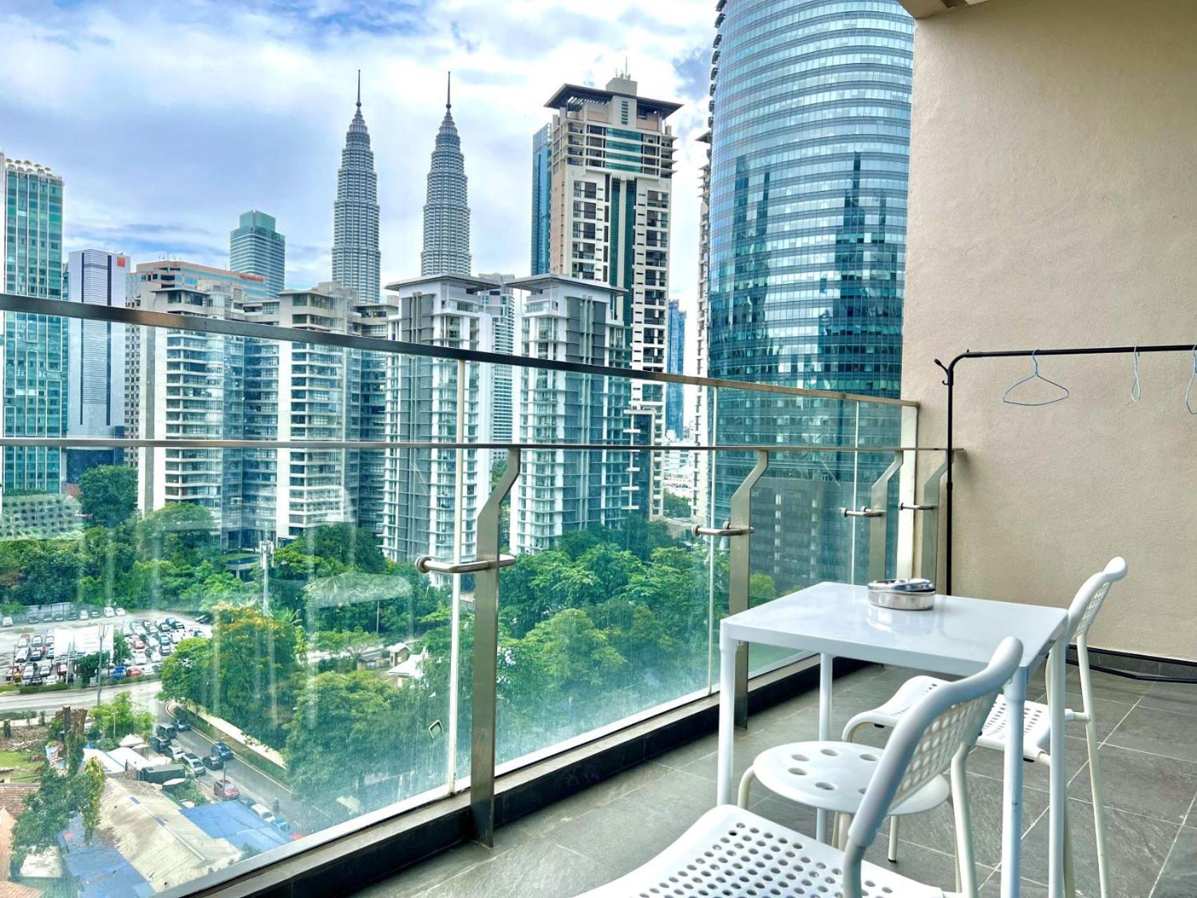 Crown Suites The Manor Klcc Kuala Lumpur City Center Exterior photo